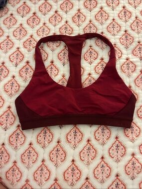 Lululemon Women’s Burgundy Racerback Sports Bra